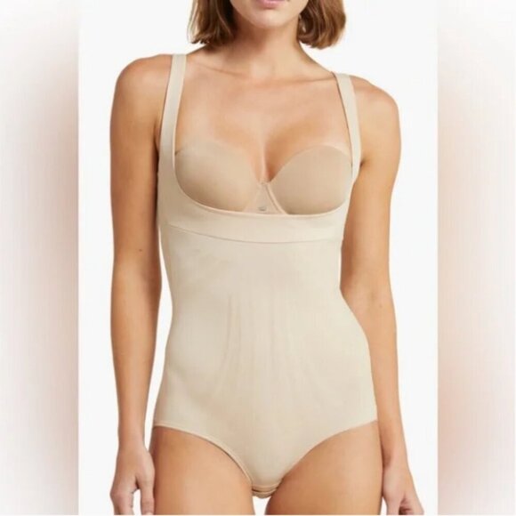 NWT Miraclesuit Open Bust Wonderful Edge Nude Beige Bodysuit Size 3XL - Picture 1 of 10